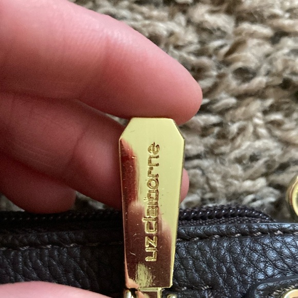 Liz Claiborne Elly Crossbody - Picture 6 of 16